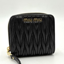 Portafoglio originale Miu Miu